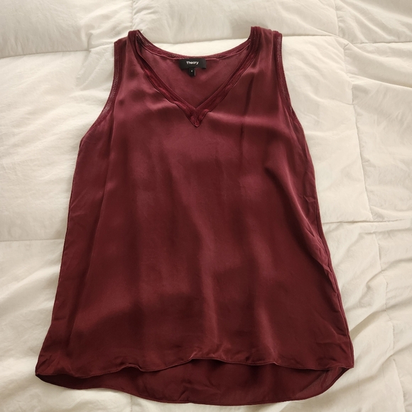 Theory Silk V Neck Tank Top Size P - Picture 2 of 8